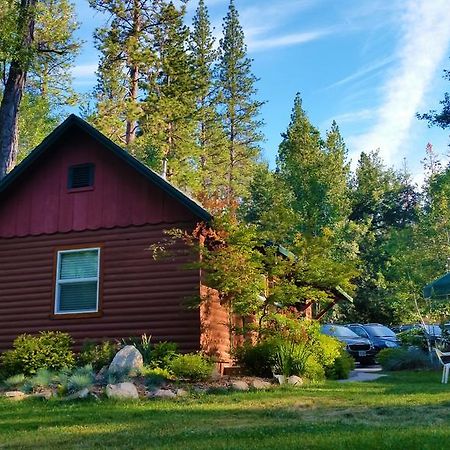 Yosemite Riverside Inn Groveland Zewnętrze zdjęcie