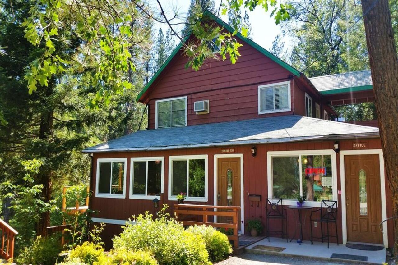 Yosemite Riverside Inn Groveland Zewnętrze zdjęcie