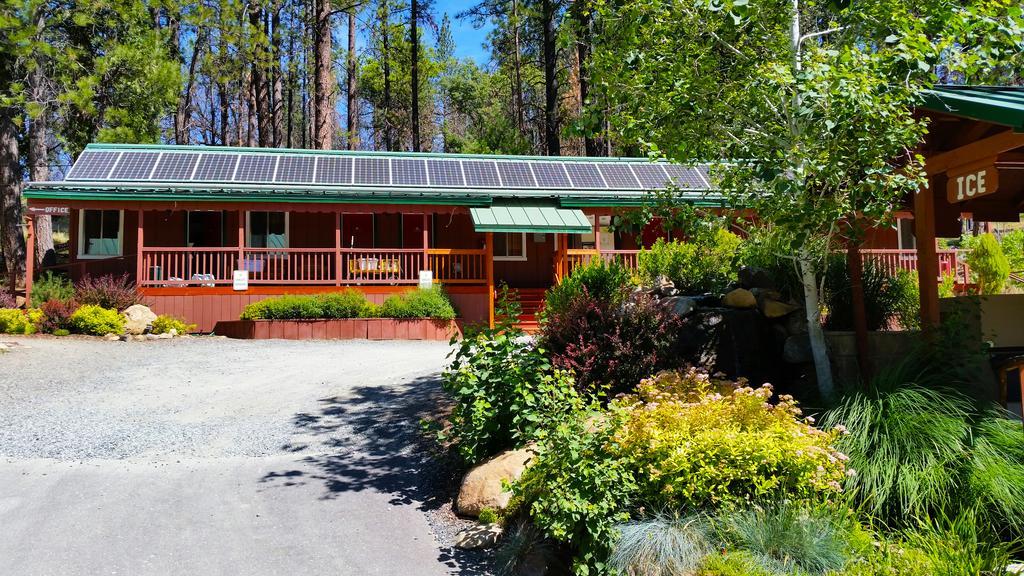 Yosemite Riverside Inn Groveland Zewnętrze zdjęcie